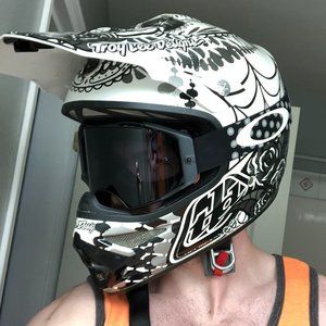 Troy Lee Designs Air Moto Helmet Size Medium
